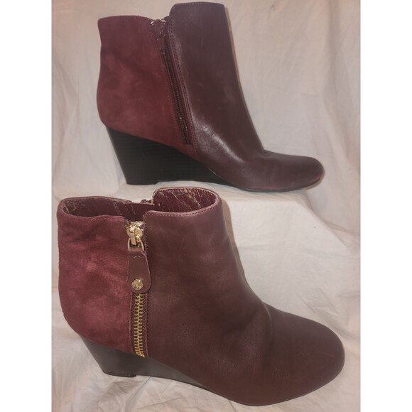 Isaac Mizrahi Live! Leather & Suede Wedge Ankle Boots wine 7M - Picture 7 of 7
